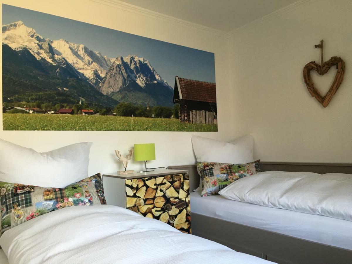 Ferienhaus Alpenperle Villa ไกรน์เนา ภายนอก รูปภาพ