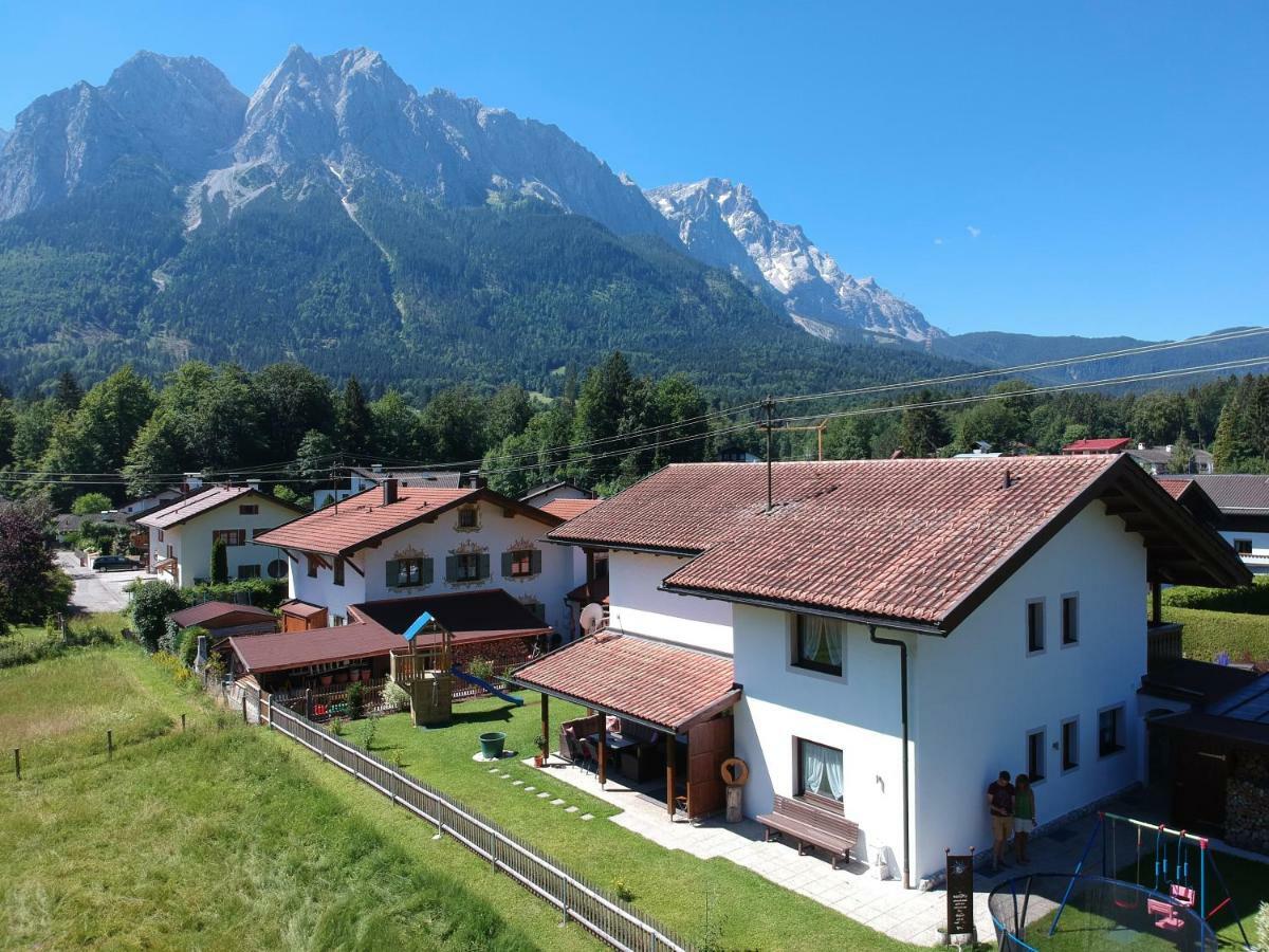 Ferienhaus Alpenperle Villa ไกรน์เนา ภายนอก รูปภาพ